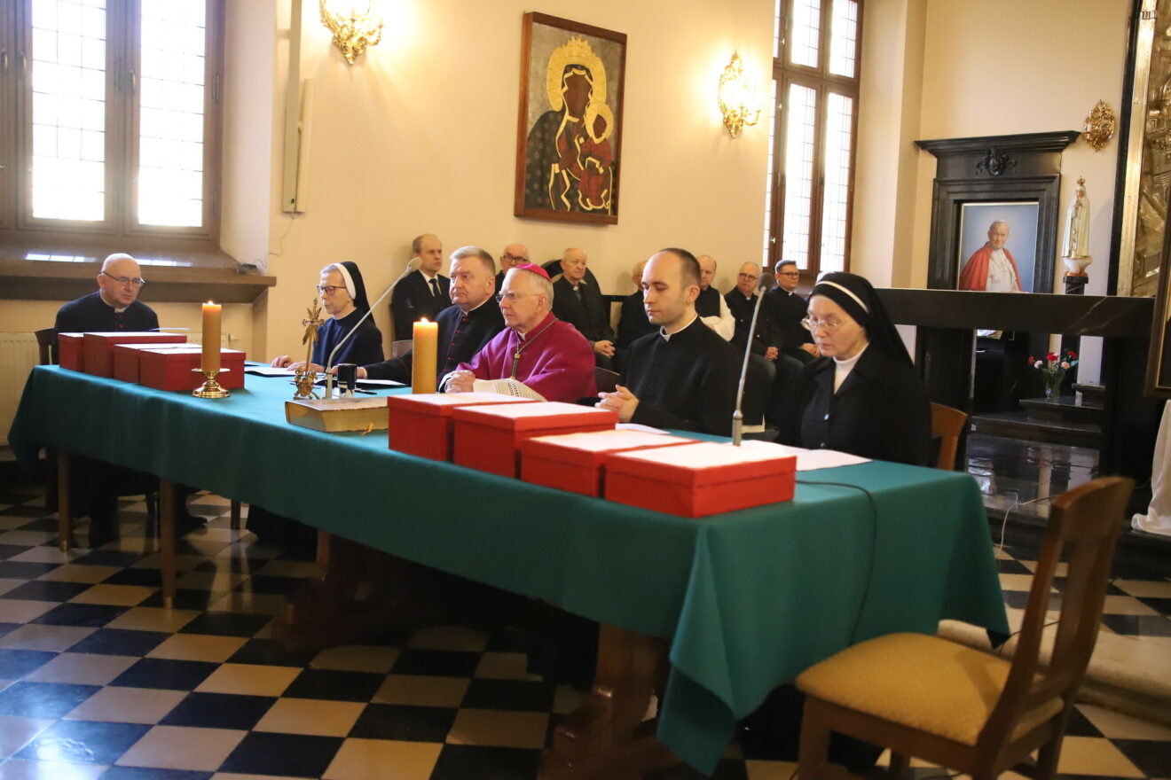 Zamknięcie diecezjalnego etapu procesu beatyfikacyjnego Sługi Bożego ks. Józefa Kurzei