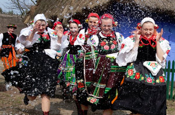 Tradycje wielkanocnego poniedziałku