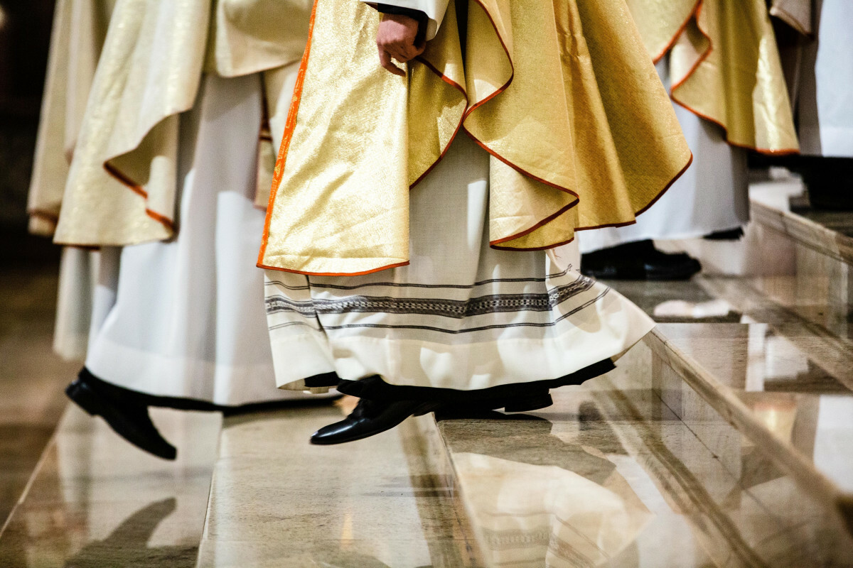 Biskupi do kapłanów na Wielki Czwartek: słyszenie siebie nawzajem to wejście na wspólną drogę Bożego prowadzenia