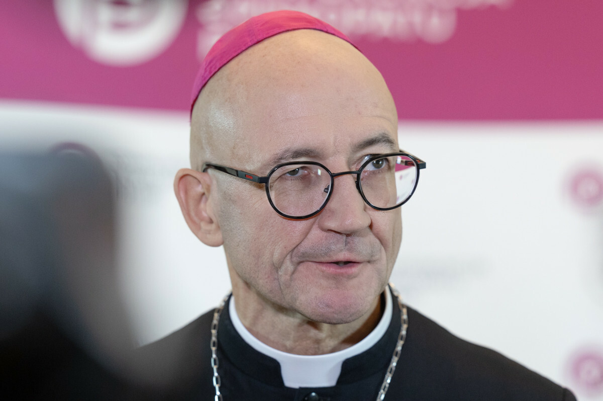 Abp Galbas rozmawiał z dziennikarzami o papieżu Franciszku i przyszłości Kościoła