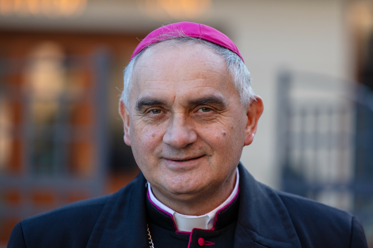 Bp Włodarczyk: potrzebujemy pokoju, który płynie z Bożego Miłosierdzia