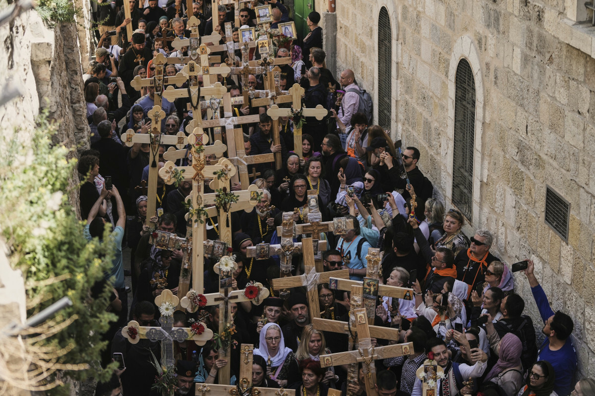 W Wielki Piątek chrześcijanie przeszli Via Dolorosa w Jerozolimie