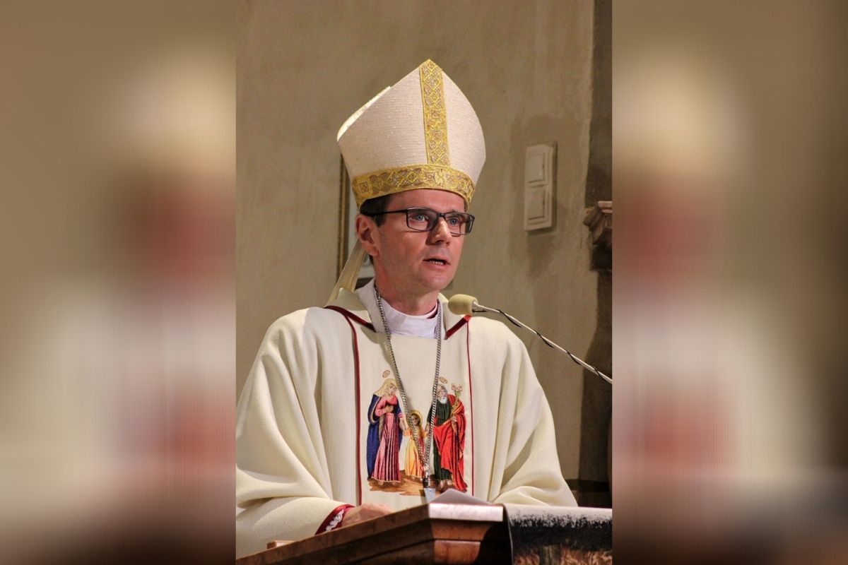 Bp Milewski: chrzest to nasz „paszport” do życia wiecznego