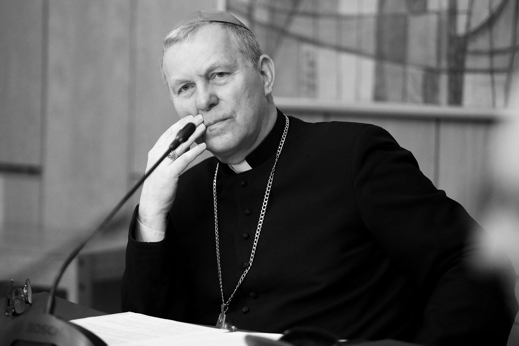 Uroczyste nieszpory w intencji zmarłego bp. Piotra Turzyńskiego