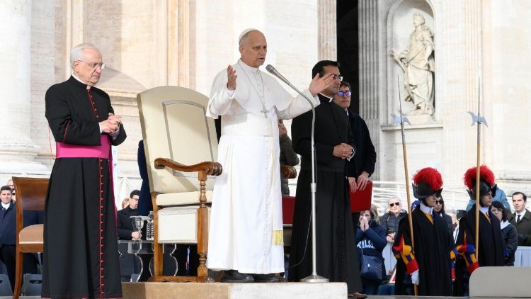 Papież przypomina Polakom przykład bł. Rodziny Ulmów i Heleny Kmieć