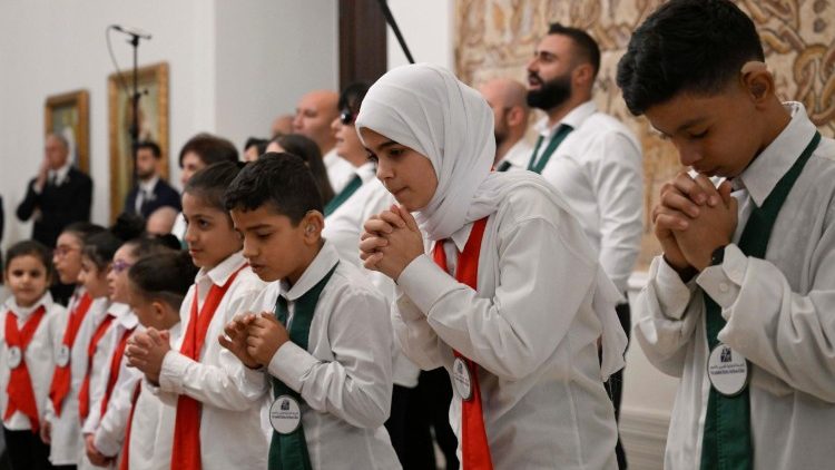 Liban: Leon XIV przybywa, aby wesprzeć umęczony naród