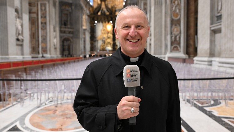 Bp Solarczyk: Papież jest bramą łaski dla całego Kościoła