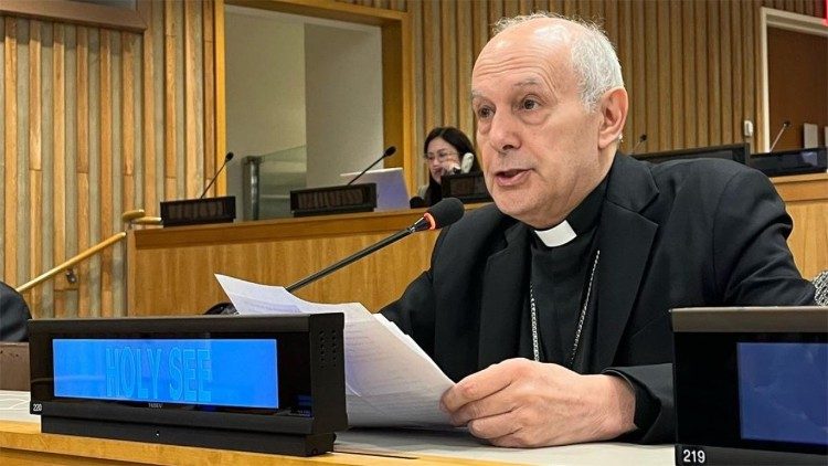 Stolica Apostolska: potrzebujemy skutecznych działań, aby zapobiegać zbrodniom wojennym