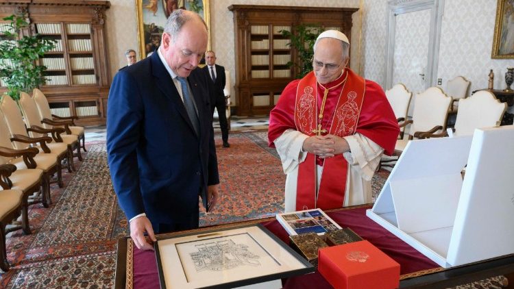 Papież spotkał się z księciem Monako