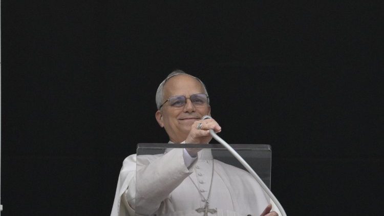 Leon XIV: nie potrzebujemy „namiastek szczęścia”