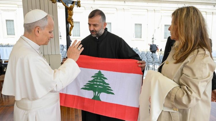 Liban: minister spraw wewnętrznych prosi Watykan o pomoc