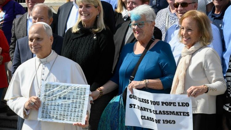 Leon XIV spotkał się z byłymi kolegami ze szkoły