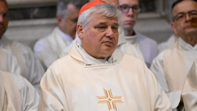 Ks. Rytel-Andrianik: kard. Krajewski przykładem troski o życie drugiego człowieka